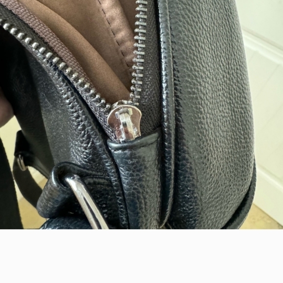 Darlings vegan leather mini backpack with dragonfly design. - Picture 5 of 6